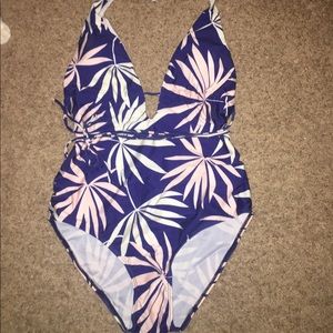 Navy / pale pink  floral swimsuit M